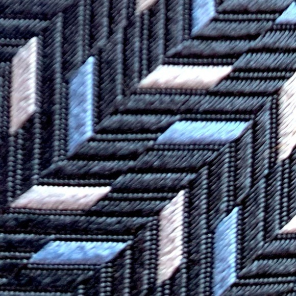 Giorgio Armani RECENT Skinny Silk Tie - Picture 4 of 6